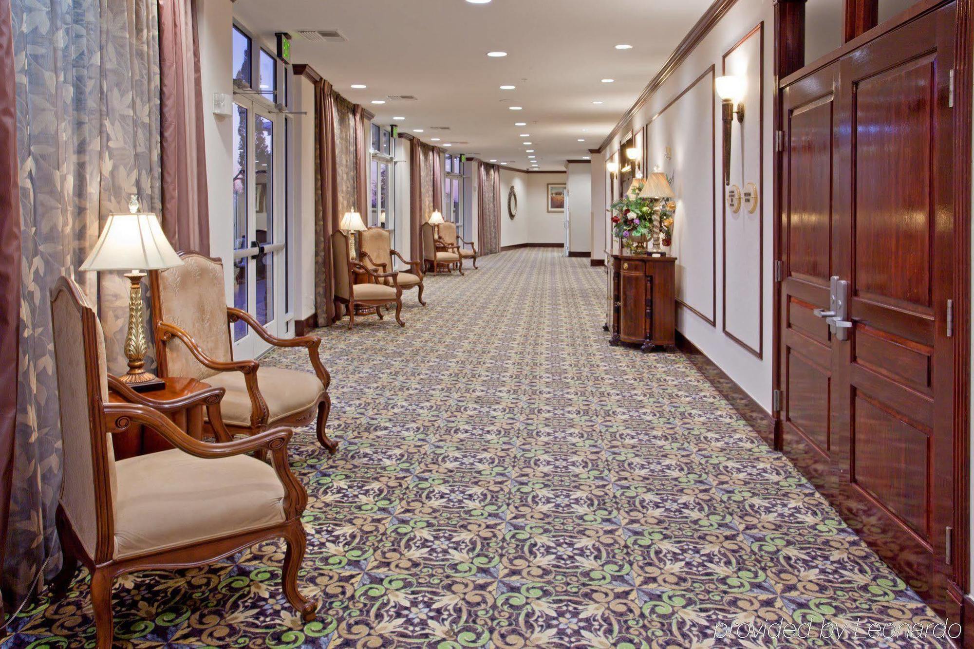 Holiday Inn & Suites College Station-Aggieland By Ihg Zewnętrze zdjęcie
